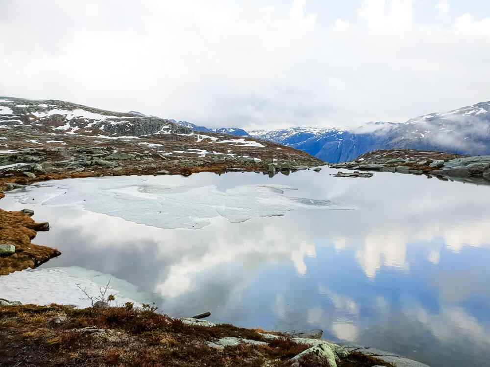 Trolltunga hike Noorwegen