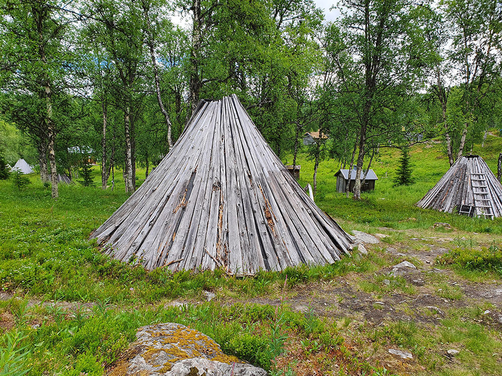 Fatmomakke sami dorp Zweden