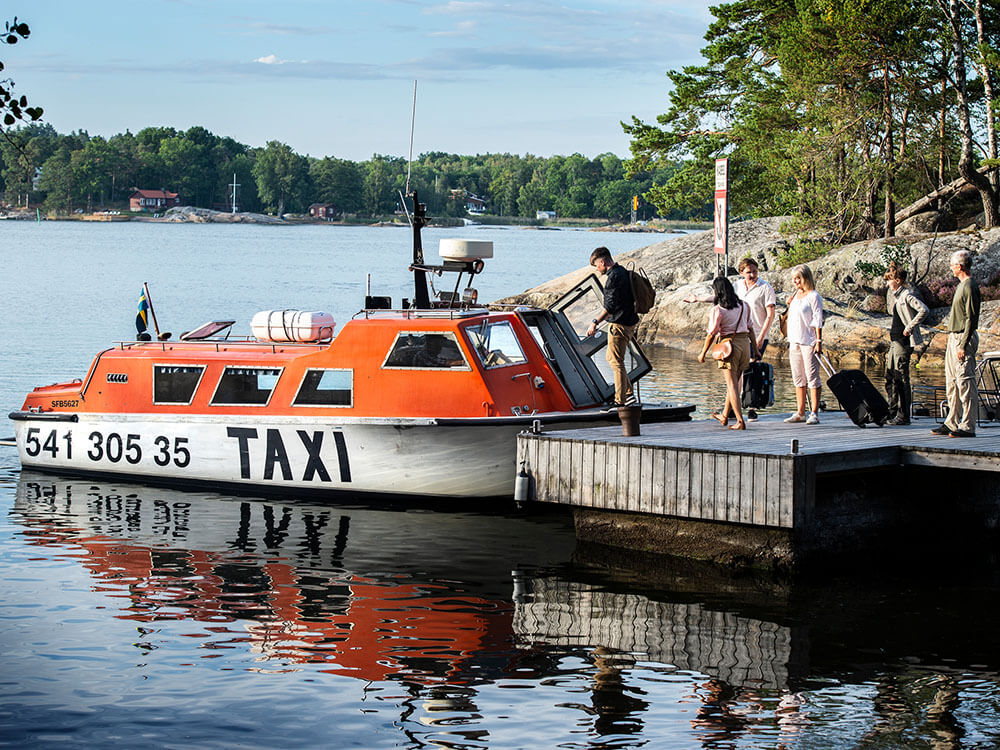 Taxi boot naar Vaxholm en de Stockholm archipel